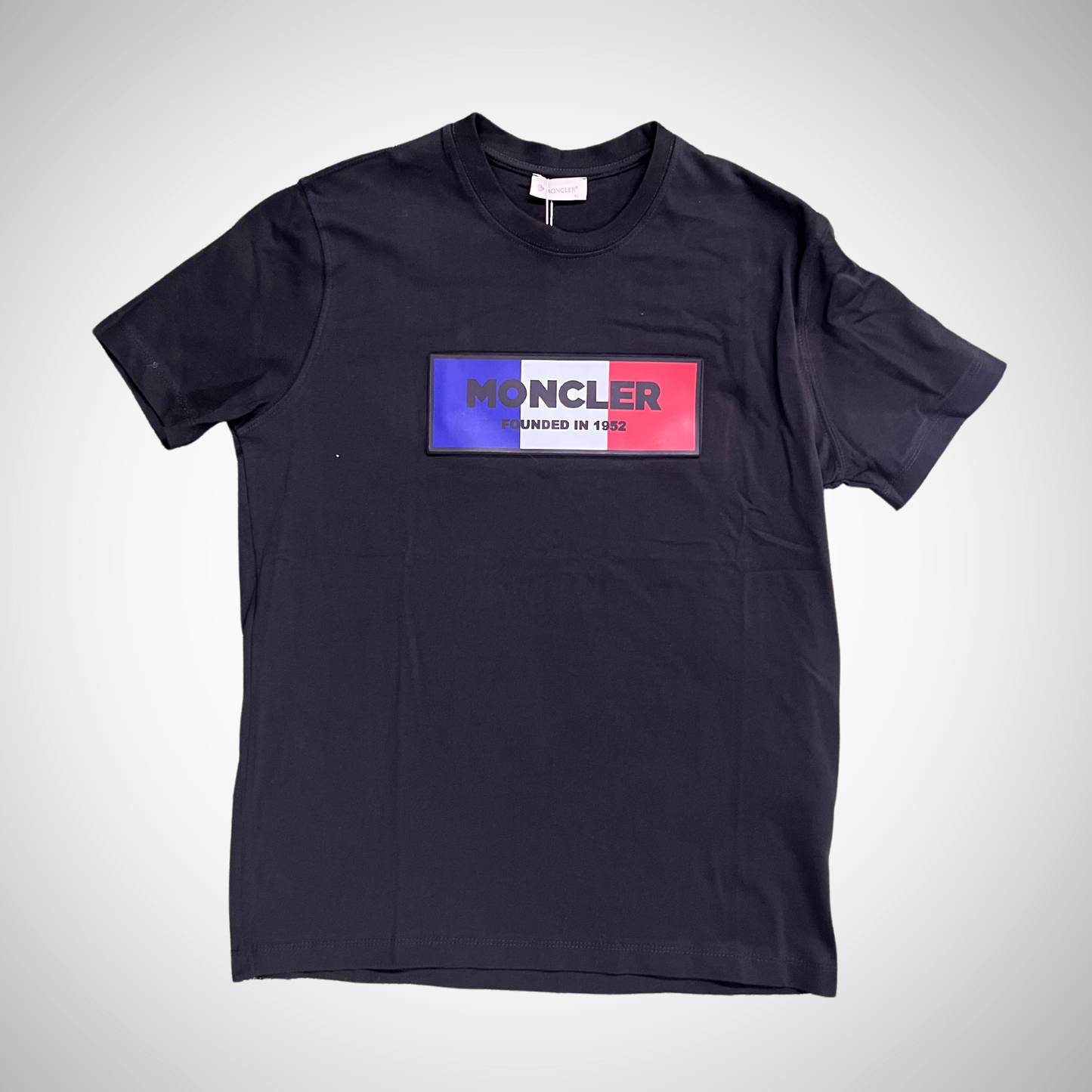 MC : T-shirt