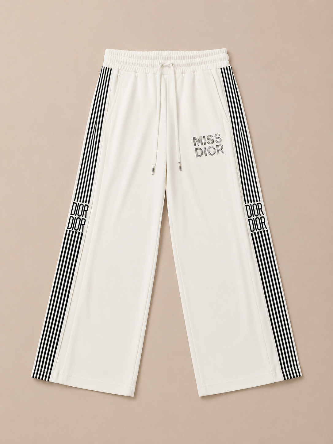 Pants / T-Shirt Set