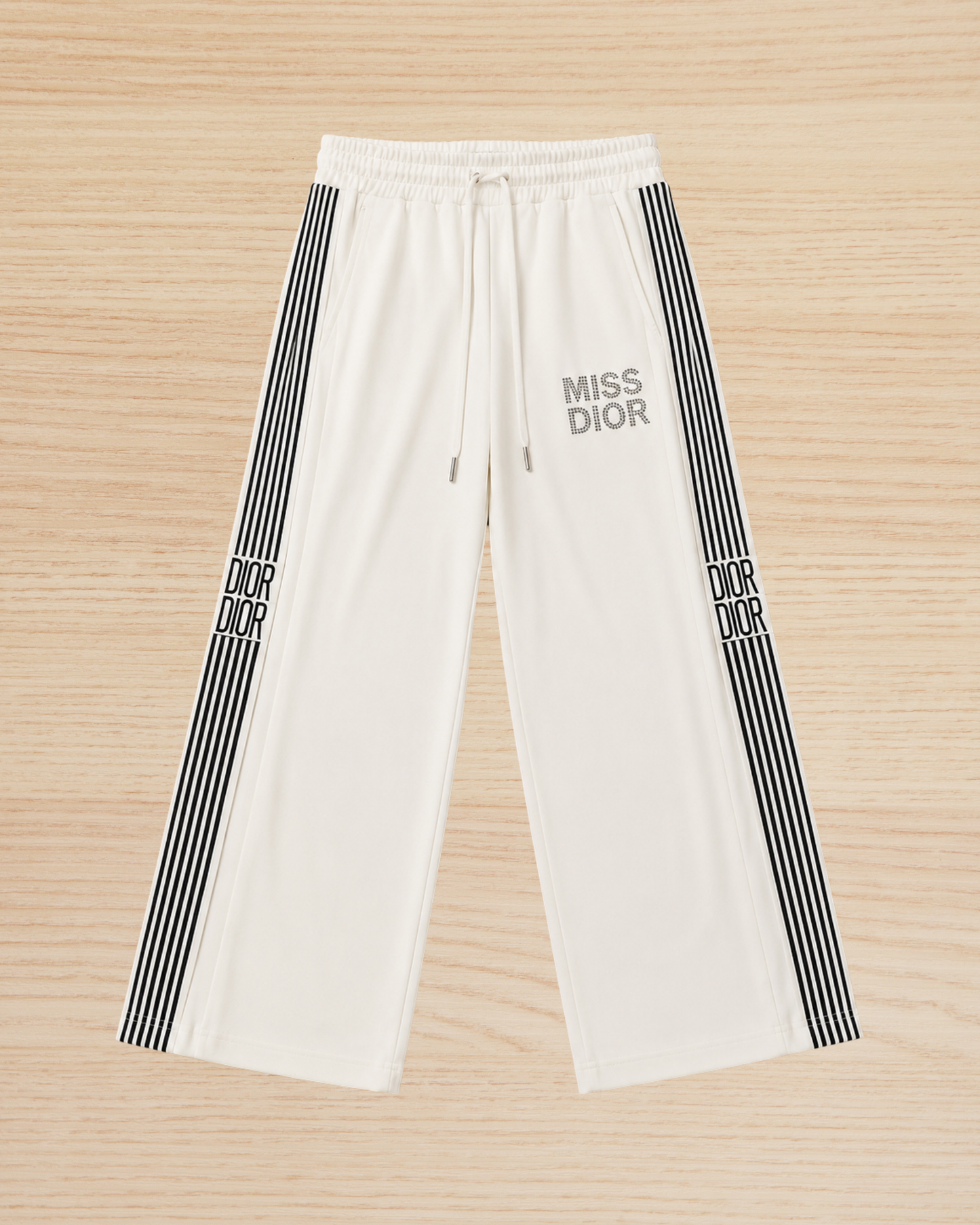 CD: Pants / T-Shirt Set