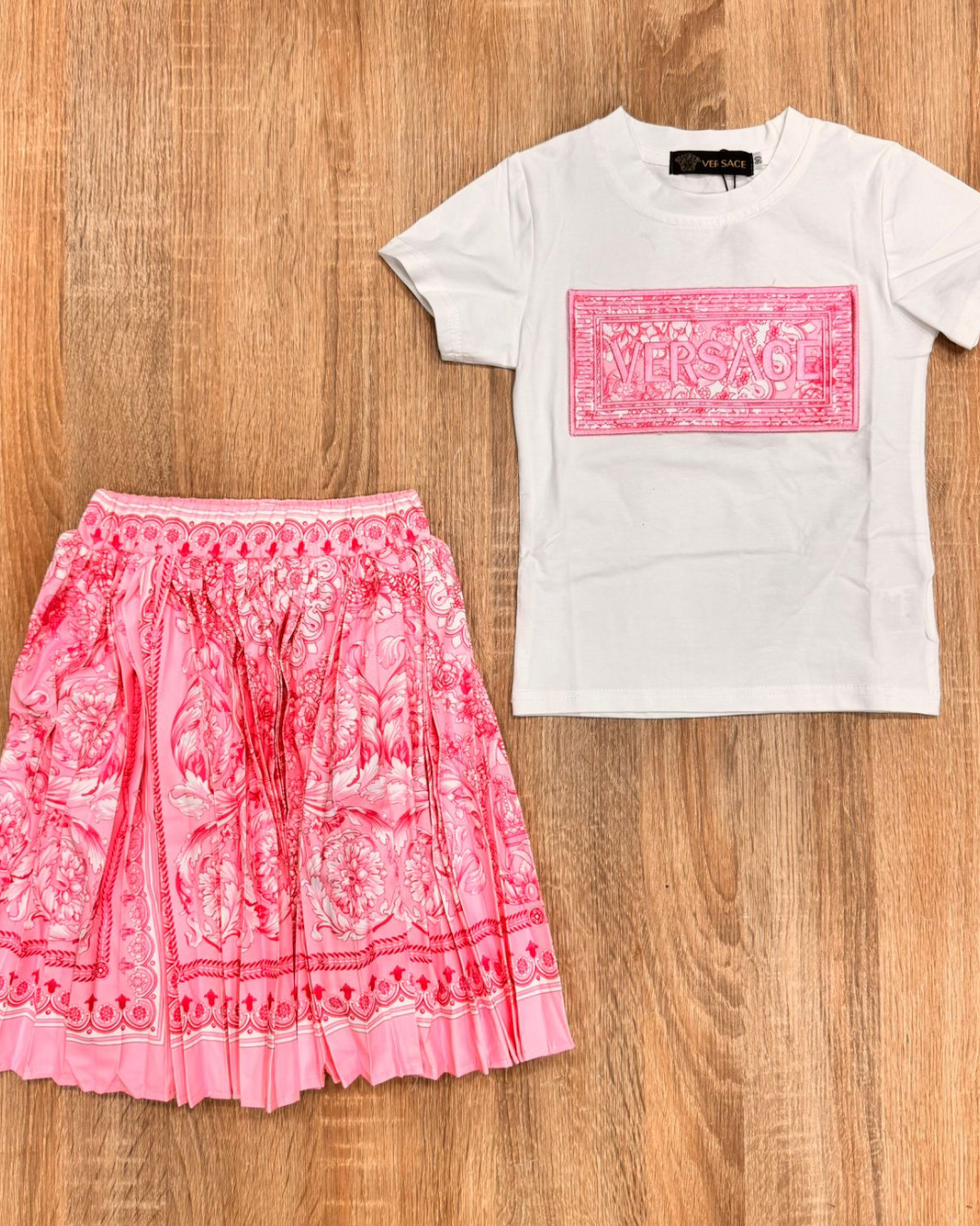 Skirt / Tee Set