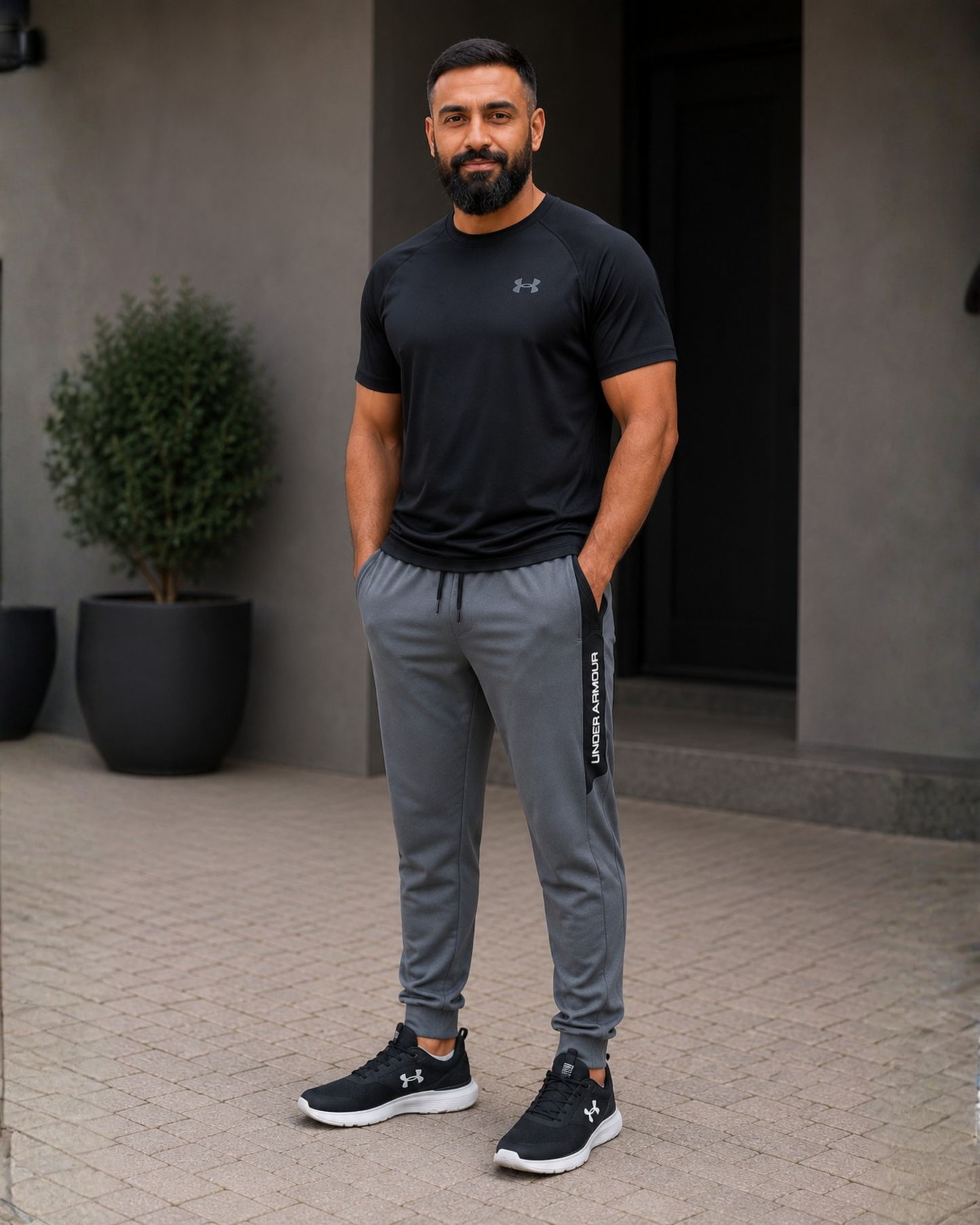 UA: Trackpants - Cuffed