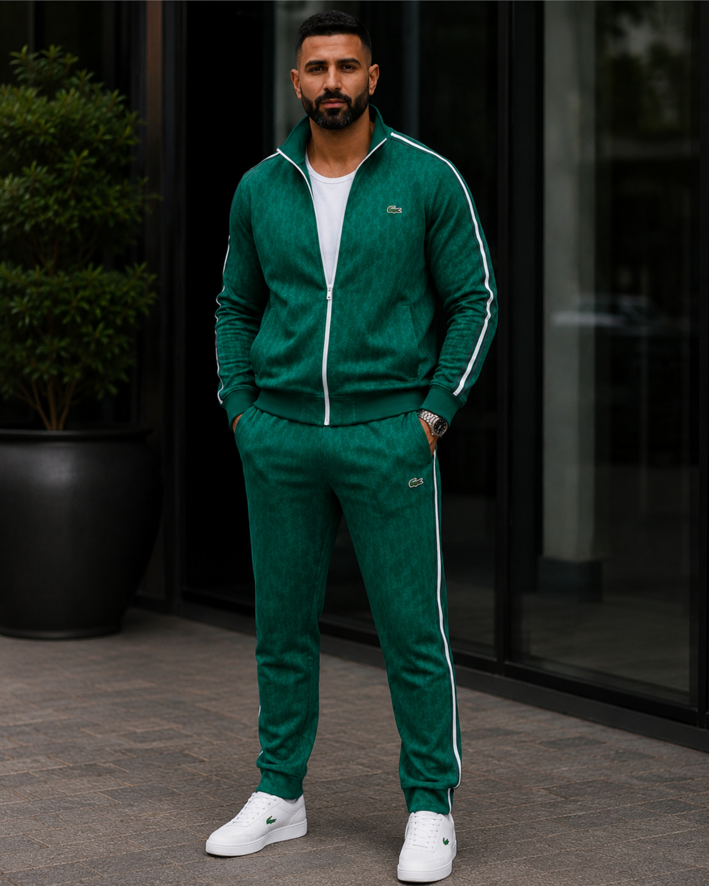 L/C : Tracksuit